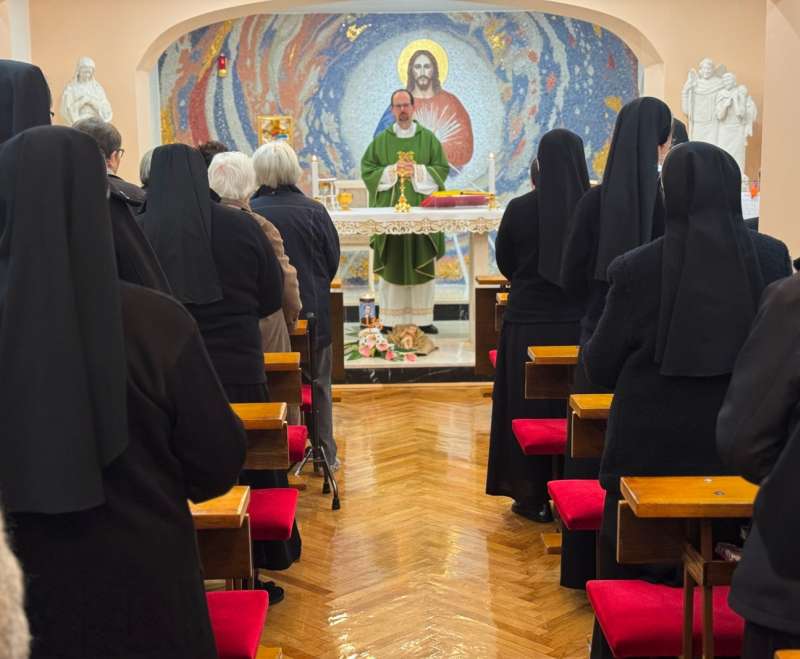 Proslava svetkovine sv. Rafaela, zaštitnika Družbe sestara Služavki Malog Isusa