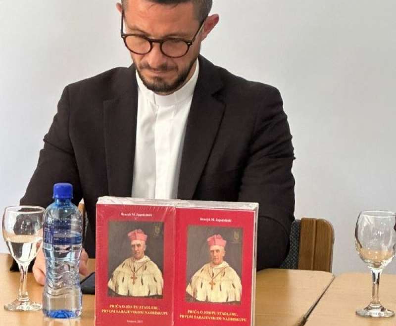 U Johannesburgu predstavljena knjiga Apostolskog nuncija u Južnoj Africi mons. H. M. Jagodzińskog U Johannesburgu predstavljena knjiga Apostolskog nuncija u Južnoj Africi mons. H. M. Jagodzińskog