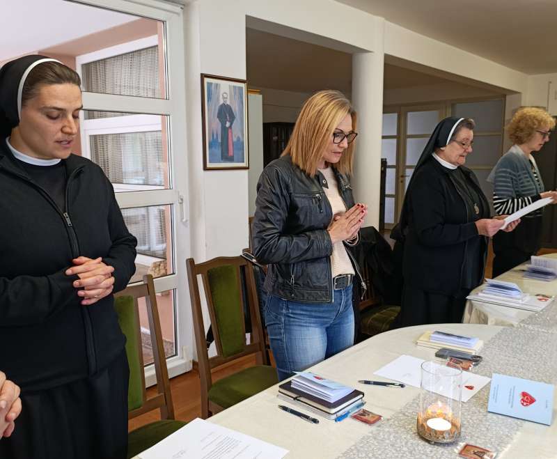 Produžena ruka Stadlera u svijetu