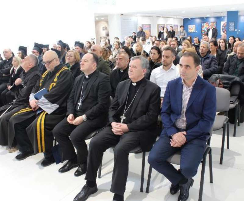 Dan Teološko-katehetskog instituta: Promocija prvostupnika i magistara Dan Teološko-katehetskog instituta: Promocija prvostupnika i magistara