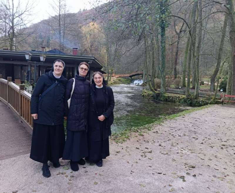 Hodočašće mješovitog župnog zbora  iz župe Kaštel Kambelovac na grob našeg Utemeljitelja