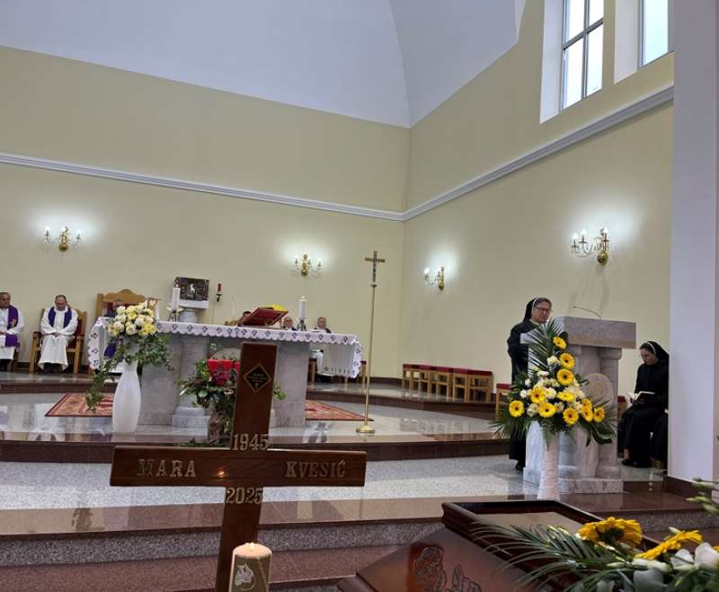 Sahranjena s. M. Vilibalda (Mara) Kvesić, Služavka Maloga Isusa