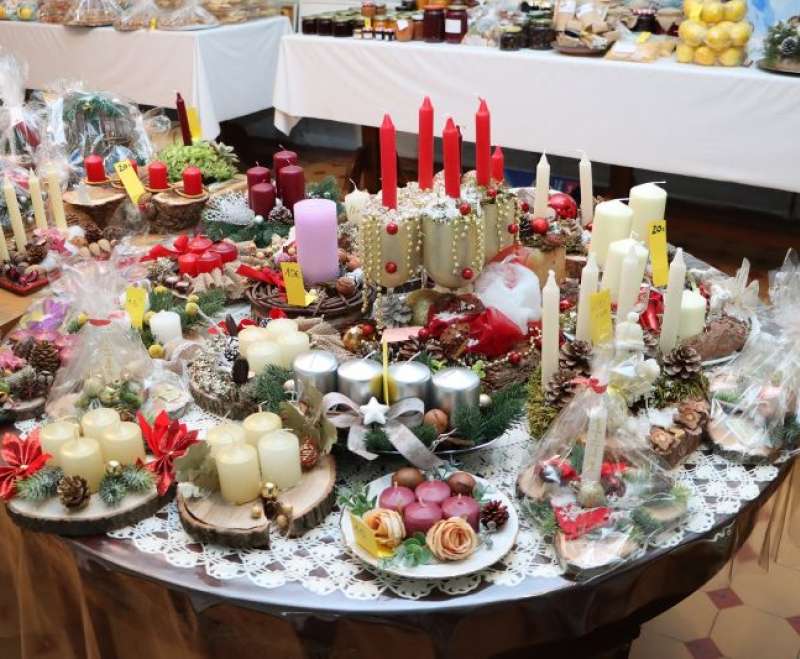 Humanitarna izložba za misije na splitskom Pojišanu