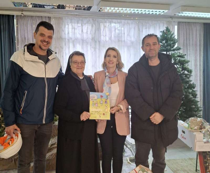 Humanitarna izložba za misije na splitskom Pojišanu