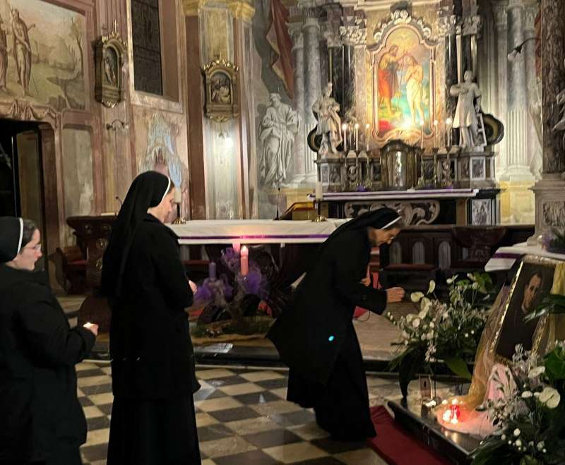 Molitveni spomen na Utemeljiteljev rođendan za Nebo