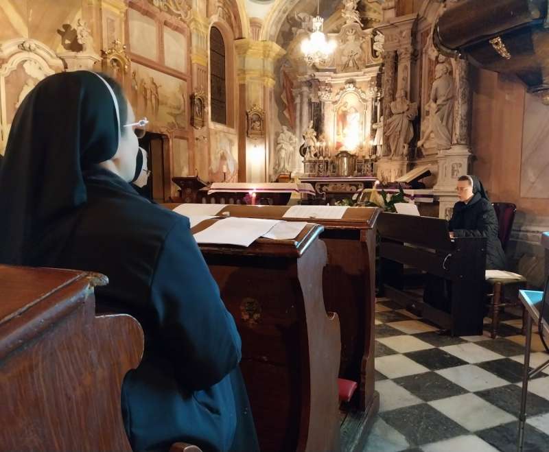 Molitveni spomen na Utemeljiteljev rođendan za Nebo