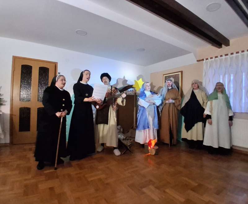 Božićni igrokaz u izvedbi Služavki Malog Isusa