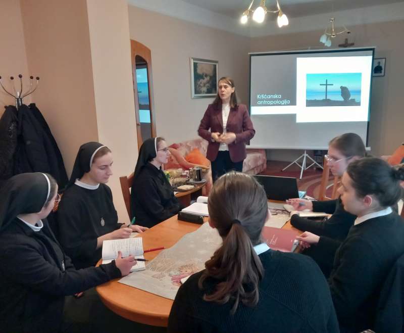 Susret sestara juniorki Susret sestara juniorki