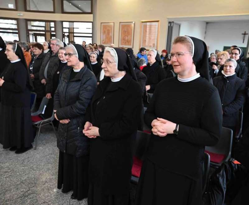 Proslavljena 183. obljetnica rođenja i krštenja sl. B. Josipa Stadlera i 50 godina zavjeta sestara Proslavljena 183. obljetnica rođenja i krštenja sl. B. Josipa Stadlera i 50 godina zavjeta sestara