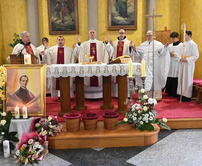 Proslavljena 183. obljetnica rođenja i krštenja sl. B. Josipa Stadlera i 50 godina zavjeta sestara Proslavljena 183. obljetnica rođenja i krštenja sl. B. Josipa Stadlera i 50 godina zavjeta sestara