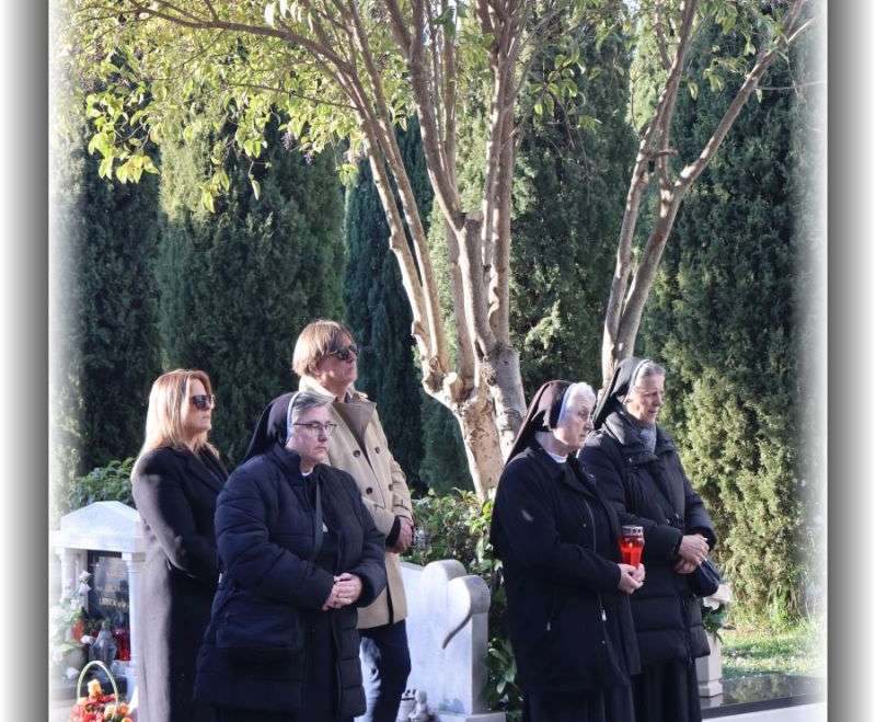 Sprovod s. M. Laure Lovrić