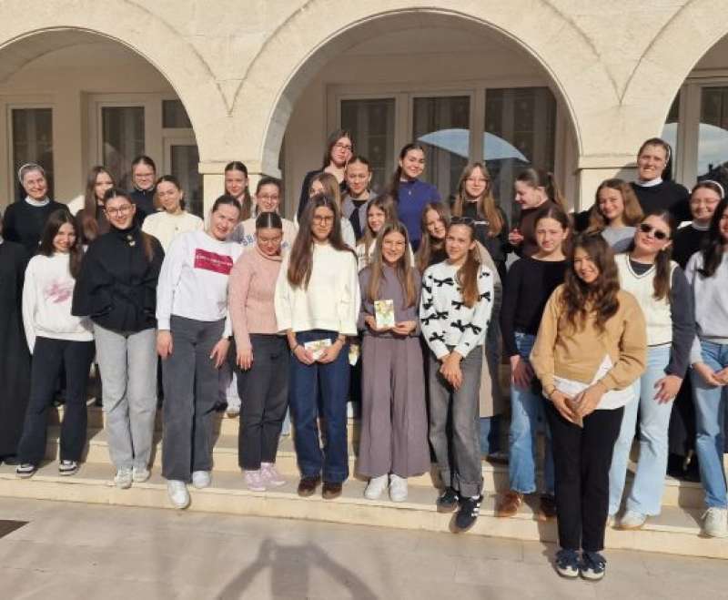 Duhovna obnova za djevojke u Metkoviću