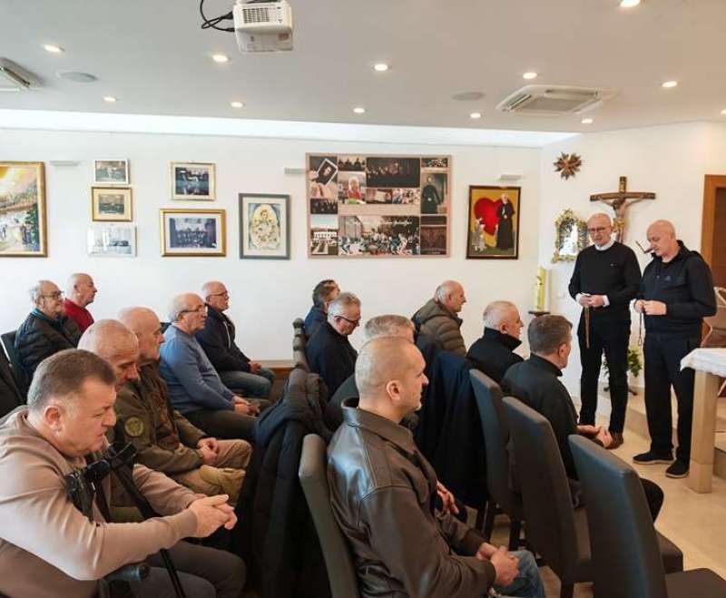 Brodsko Vinogorje: Održana duhovna obnova za hrvatske branitelje