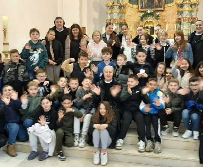 Sestre Služavke Maloga Isusa iz Sarajeva održale korizmenu duhovnu obnovu u župi Pakrac