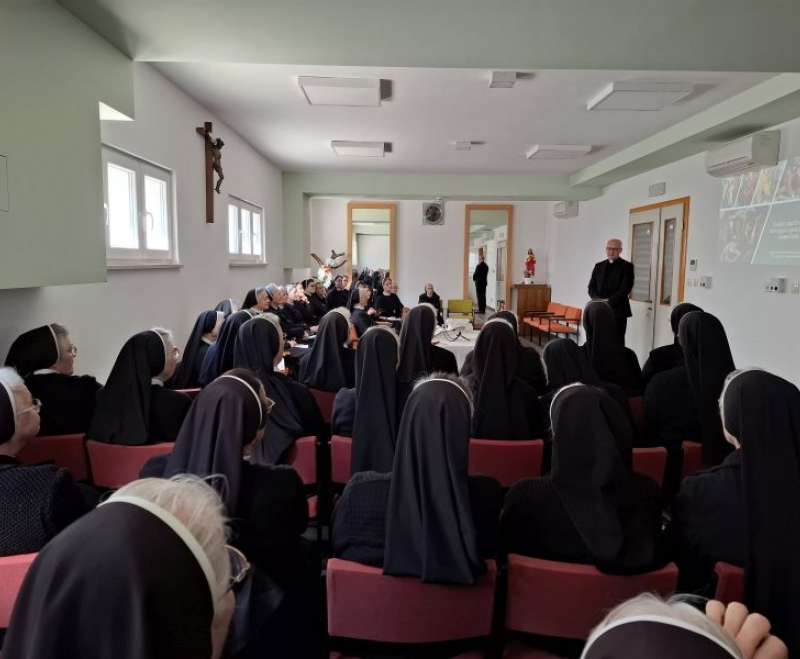 Seminar o komunikaciji: Biser suosjećanja