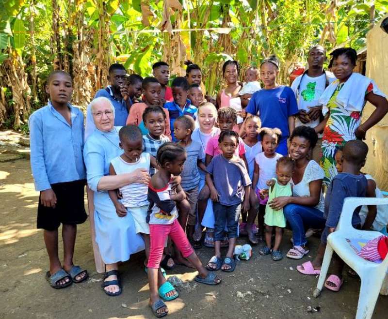 Pismo sestara misionarki s Haitija