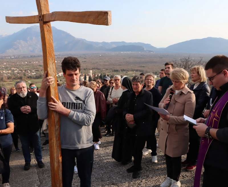 Korizmena duhovna obnova i Križni put Društva PMI