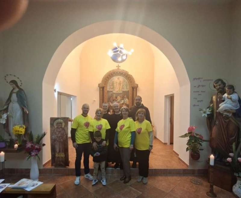 Primanje novih članova u Društvo Prijatelja Maloga Isusa u Vitezu