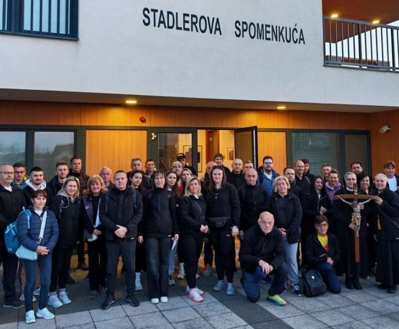 Hodočašće PMI Vitez u Slavonski Brod i Đakovo