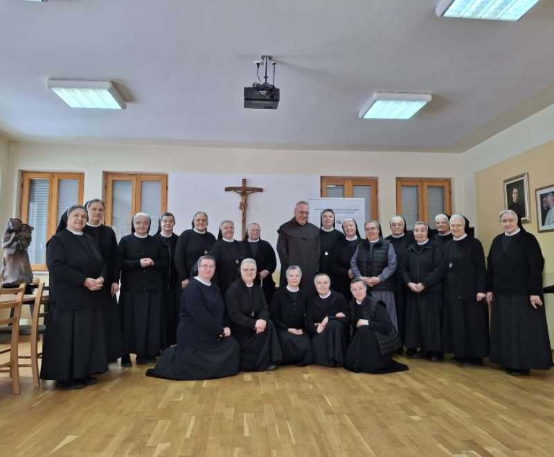 Održane duhovne vježbe sestara SMI u Gromiljaku