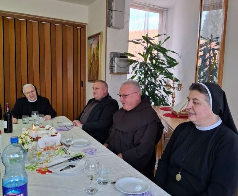 Održane duhovne vježbe sestara SMI u Gromiljaku