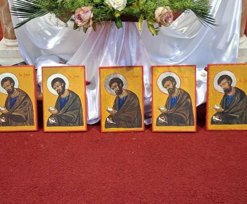 Radost i zajedništvo Uskrsnog Emausa u Sutivanu