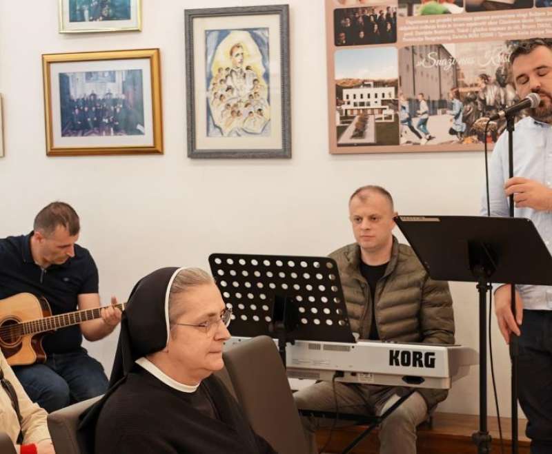 U Broskom Vinogorju predstavljena knjiga „ Ispovijest zarobljenika“