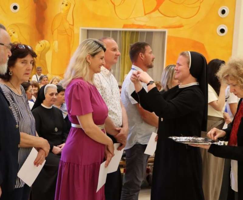 Godišnji susret Društva Prijatelja Maloga Isusa Godišnji susret Društva Prijatelja Maloga Isusa