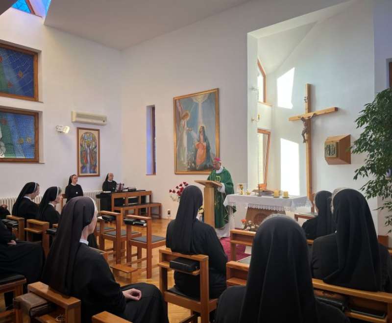 Apostolski nuncij u BiH predvodio misu zahvale za izbore u Sarajevskoj provinciji SMI Apostolski nuncij u BiH predvodio misu zahvale za izbore u Sarajevskoj provinciji SMI