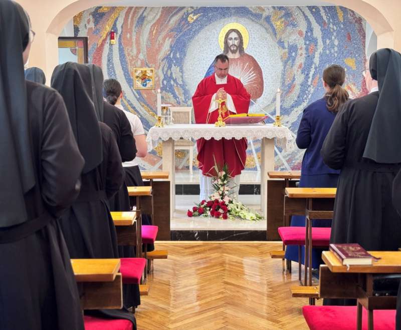 Trodnevna priprava za svetkovinu Presvetog Srca Isusova Trodnevna priprava za svetkovinu Presvetog Srca Isusova