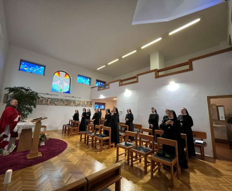 Radni Dio kapitula sestara Služavki Maloga Isusa Sarajevske provincije Radni Dio kapitula sestara Služavki Maloga Isusa Sarajevske provincije
