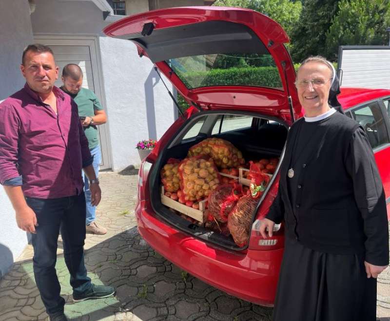 Donacija povrća razveselila mališane u Stadlerovom domu i vrtiću „Egipat“