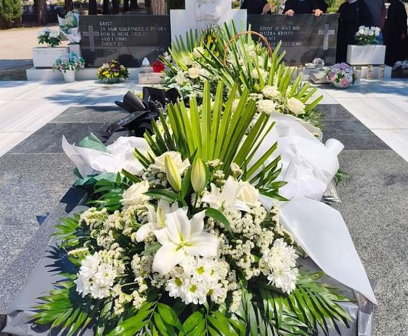 Sprovod s. M. Adele Vojković Sprovod s. M. Adele Vojković