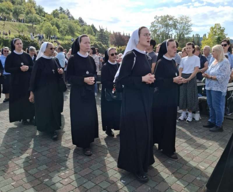 Služavke Malog Isusa na 303. zavjetnom hodočašću grada Zagreba Majci Božjoj Bistričkoj Služavke Malog Isusa na 303. zavjetnom hodočašću grada Zagreba Majci Božjoj Bistričkoj