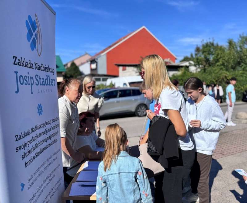 Ususret Danima Zaklade Nadbiskup Josip Stadler Ususret Danima Zaklade Nadbiskup Josip Stadler