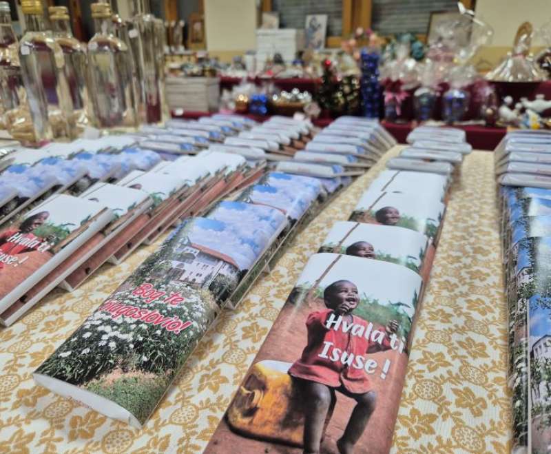 U Gromiljaku otvorena misijska izložba za Haiti