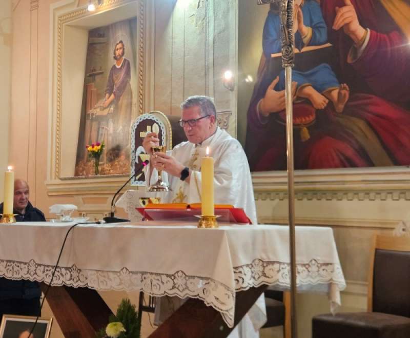Proslava sv. Rafaela u Marijinom Domu u Vinkovcima Proslava sv. Rafaela u Marijinom Domu u Vinkovcima