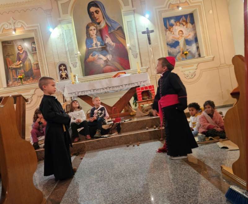 Proslava sv. Rafaela u Marijinom Domu u Vinkovcima Proslava sv. Rafaela u Marijinom Domu u Vinkovcima