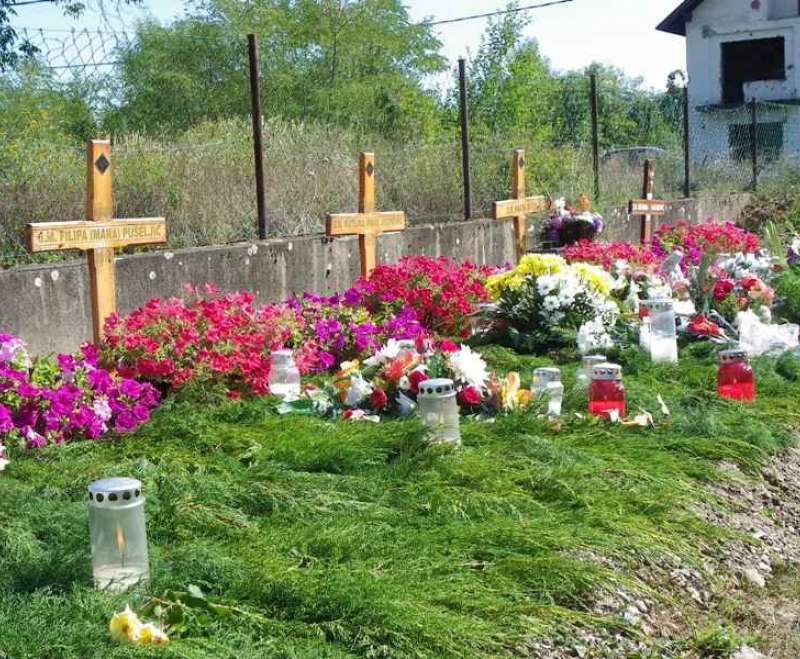 Prva godišnjica pogibije sestara u Donjim Kladarima kod Modriče